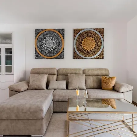 Comfortable Private Garden Villa Costa Adeje (Tenerife)